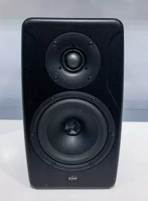 IK Multimedia - iLoud Precision 6 - 6.5'' Two-way Reference Monitor with Room Correction